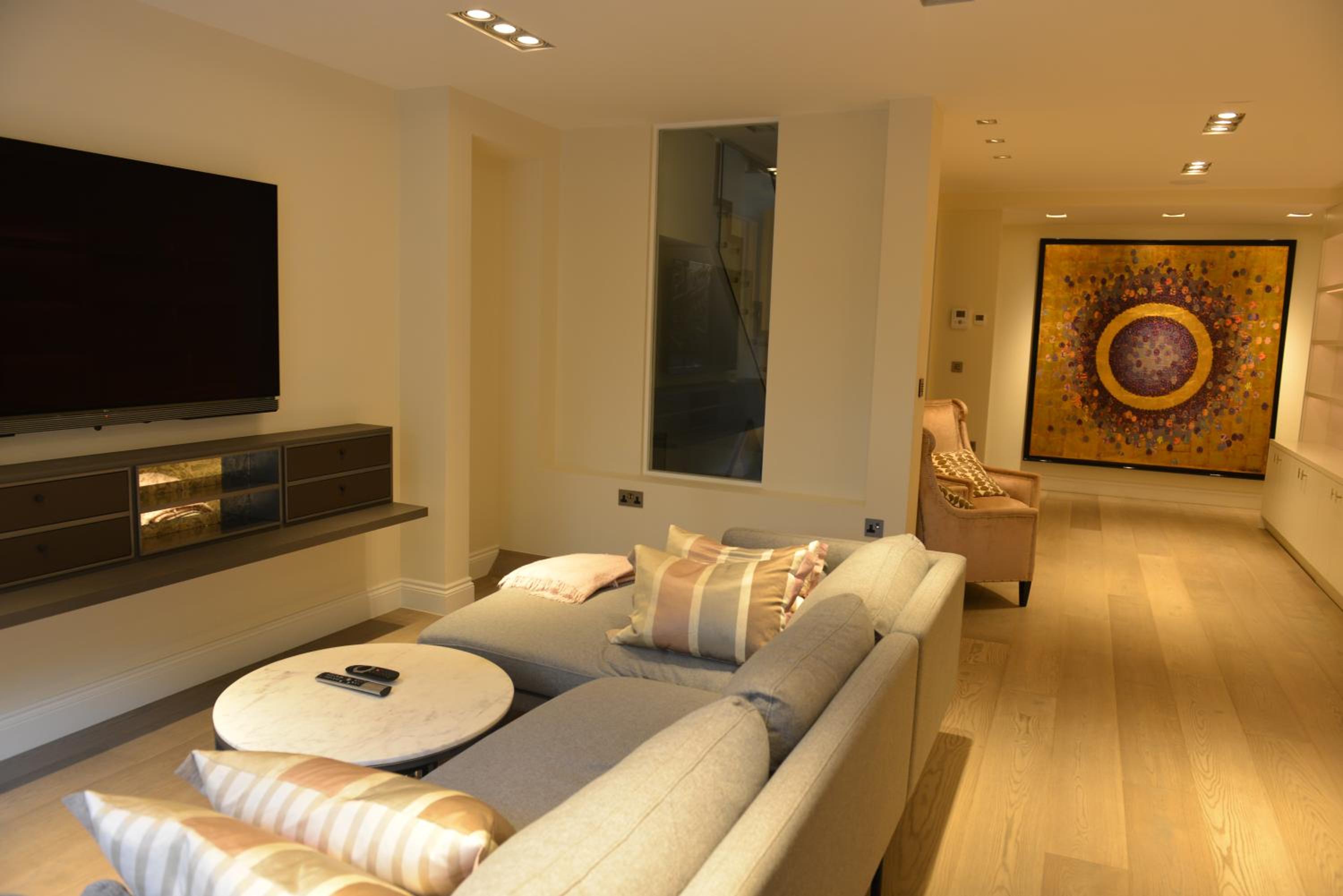 Luxury 4 Bedrooms 5 Baths 2 Receptions Family House with Garden Chelsea