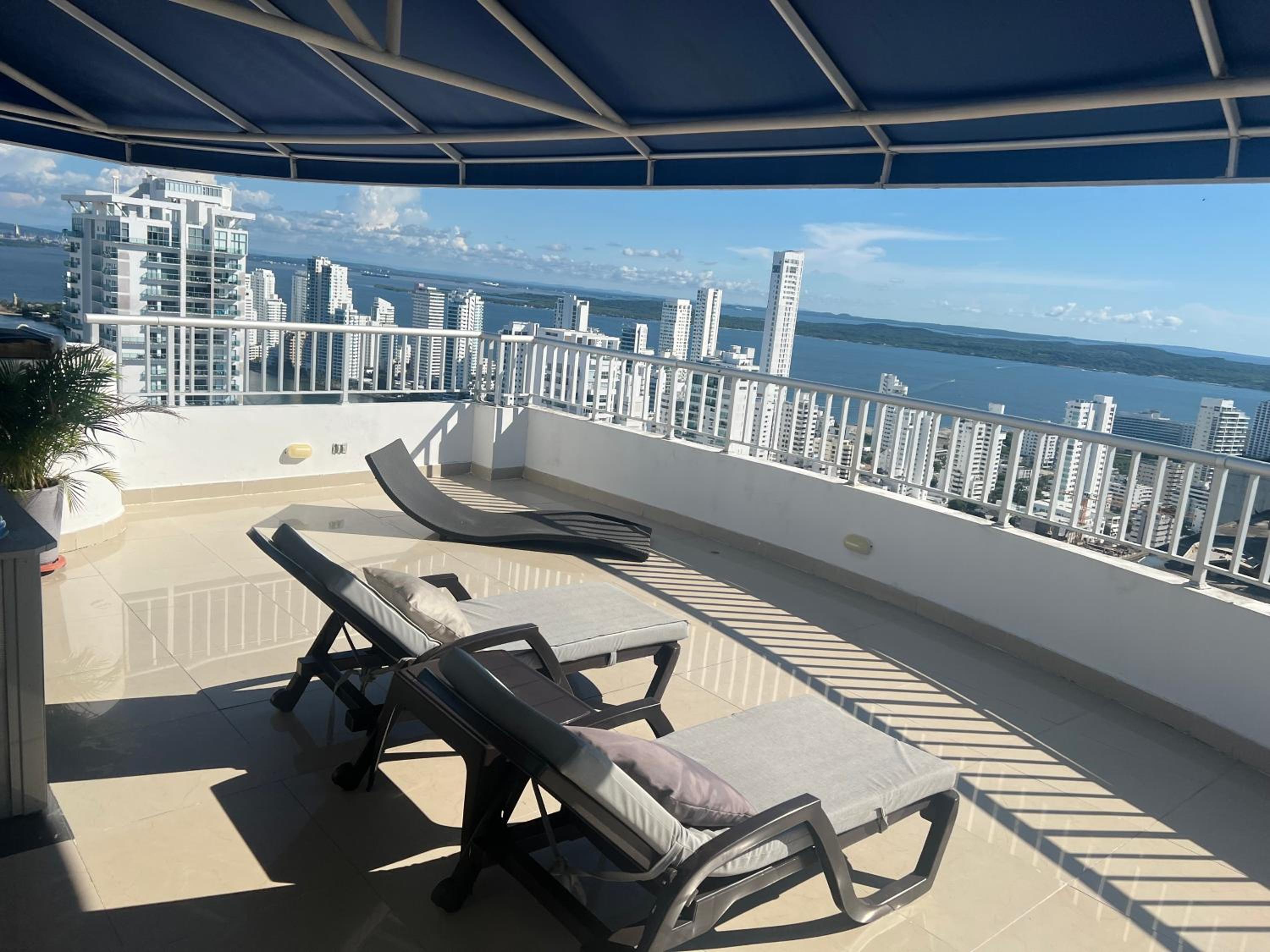 Palmetto Penthouse Deluxe Beautiful view and sunset floor 39