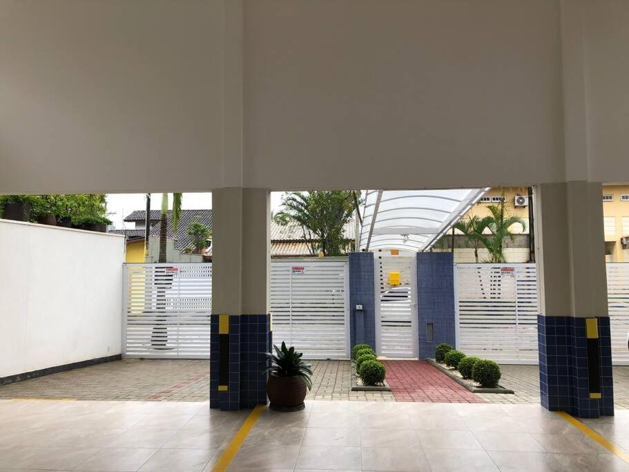 Apart Aconchegante no Itaguá, Ar nos 2 quartos