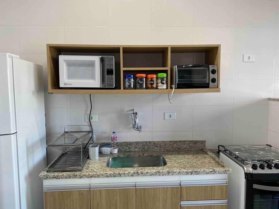 Apart Aconchegante no Itaguá, Ar nos 2 quartos