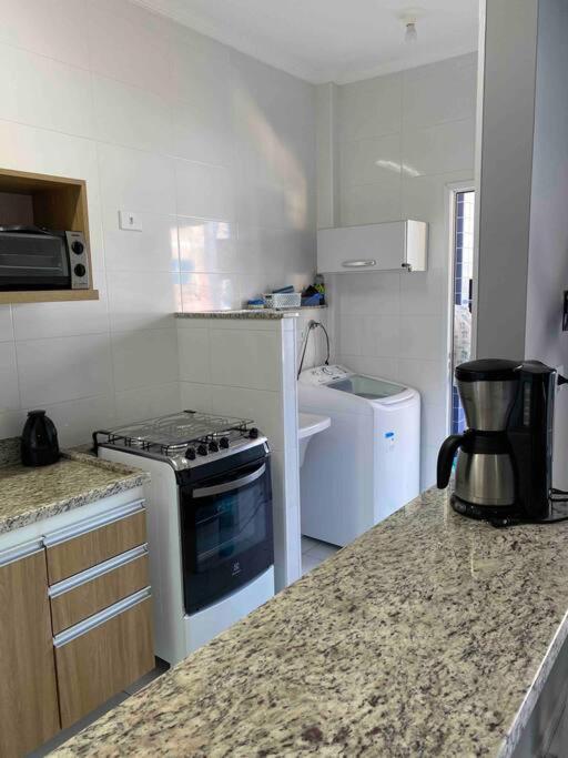 Apart Aconchegante no Itaguá, Ar nos 2 quartos