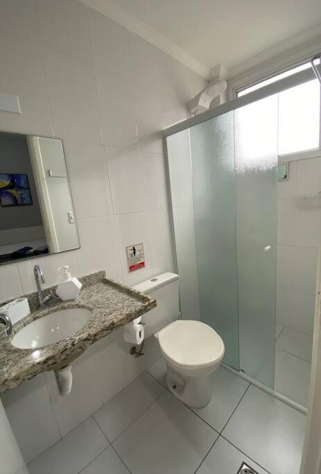 Apart Aconchegante no Itaguá, Ar nos 2 quartos