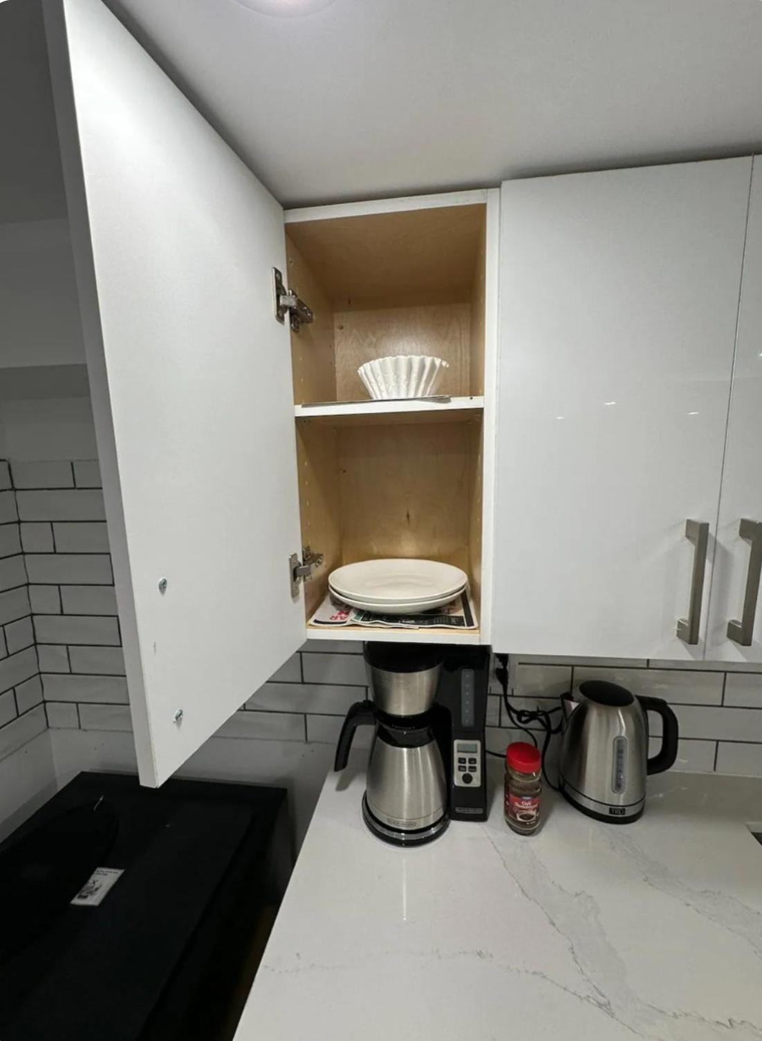 Pvt Studio Near Waterloo Airport & Minutes to Downtown Basement unit