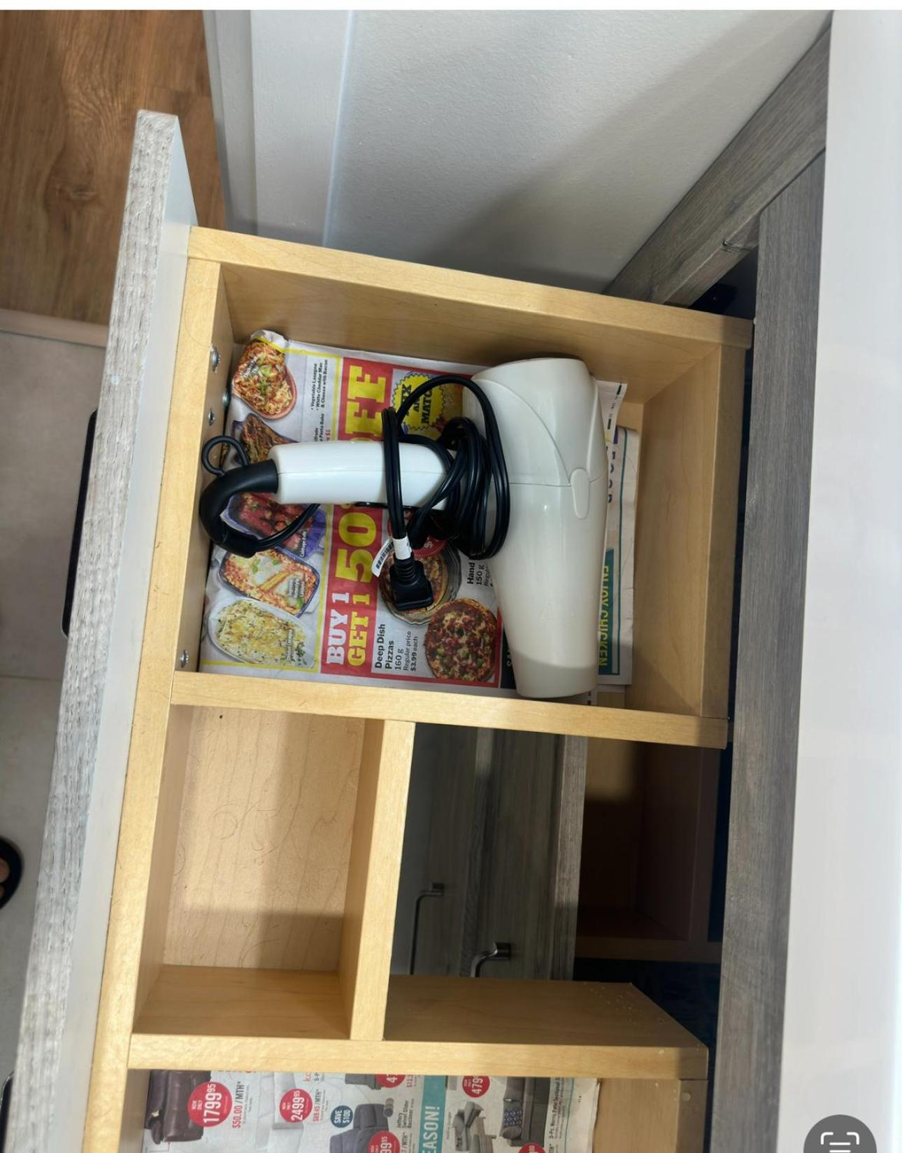 Pvt Studio Near Waterloo Airport & Minutes to Downtown Basement unit
