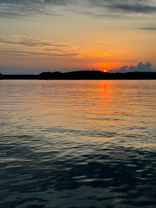 Cloudwalker on Keowee