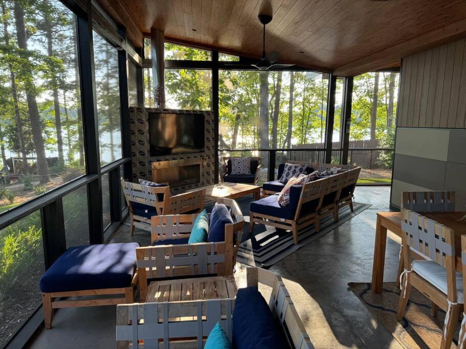 Cloudwalker on Keowee