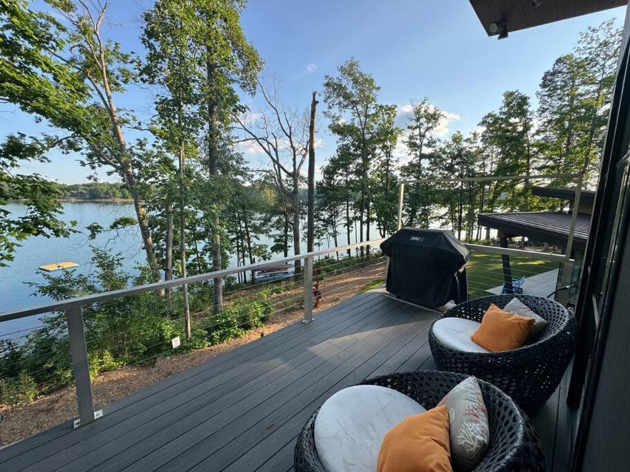 Cloudwalker on Keowee