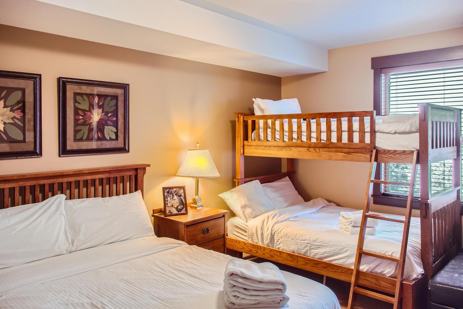 Stonegate Resort Unit C101