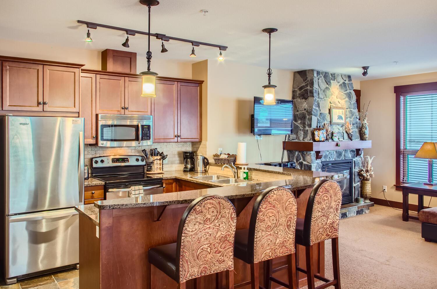 Stonegate Resort Unit C101