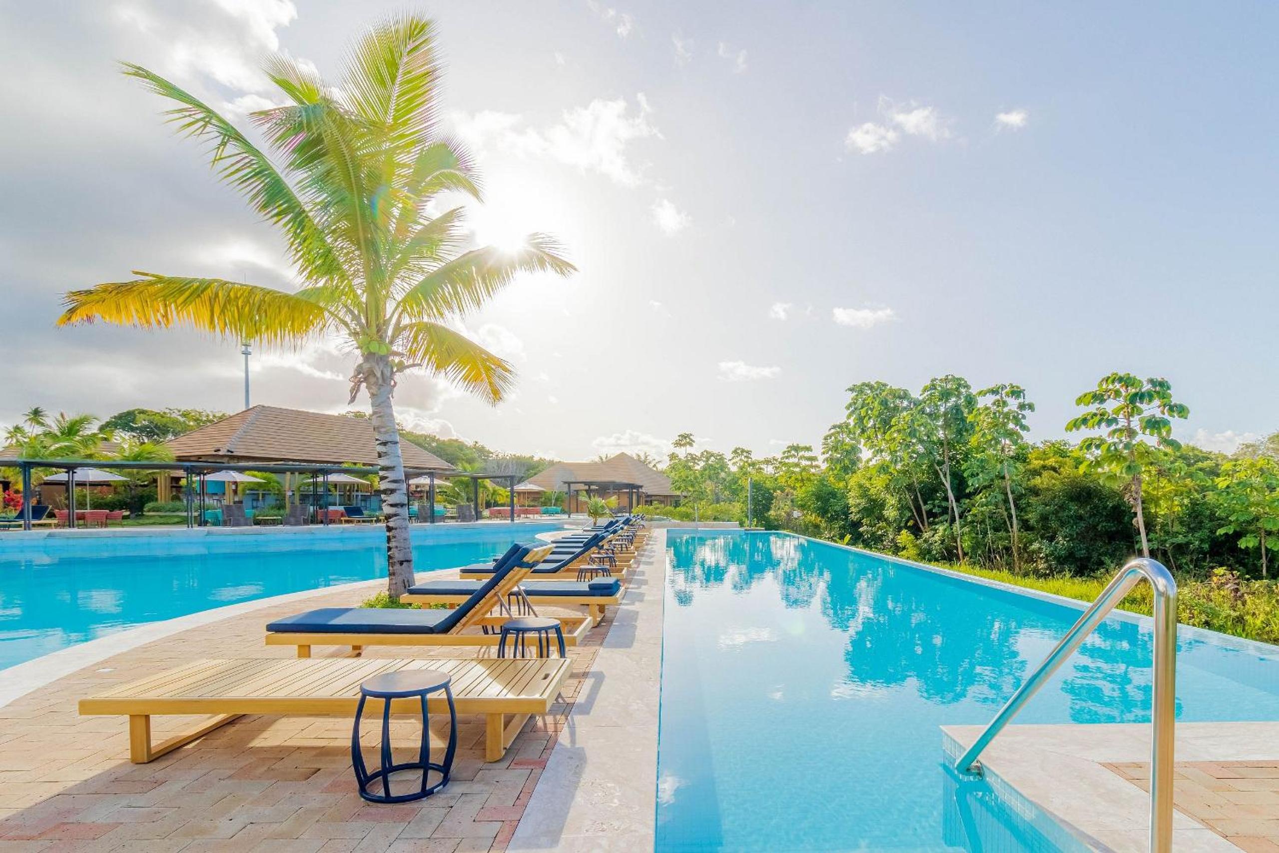 PF58 Casa Alto Luxo 6 Suítes - Praia Bella, com acesso exclusivo à praia!
