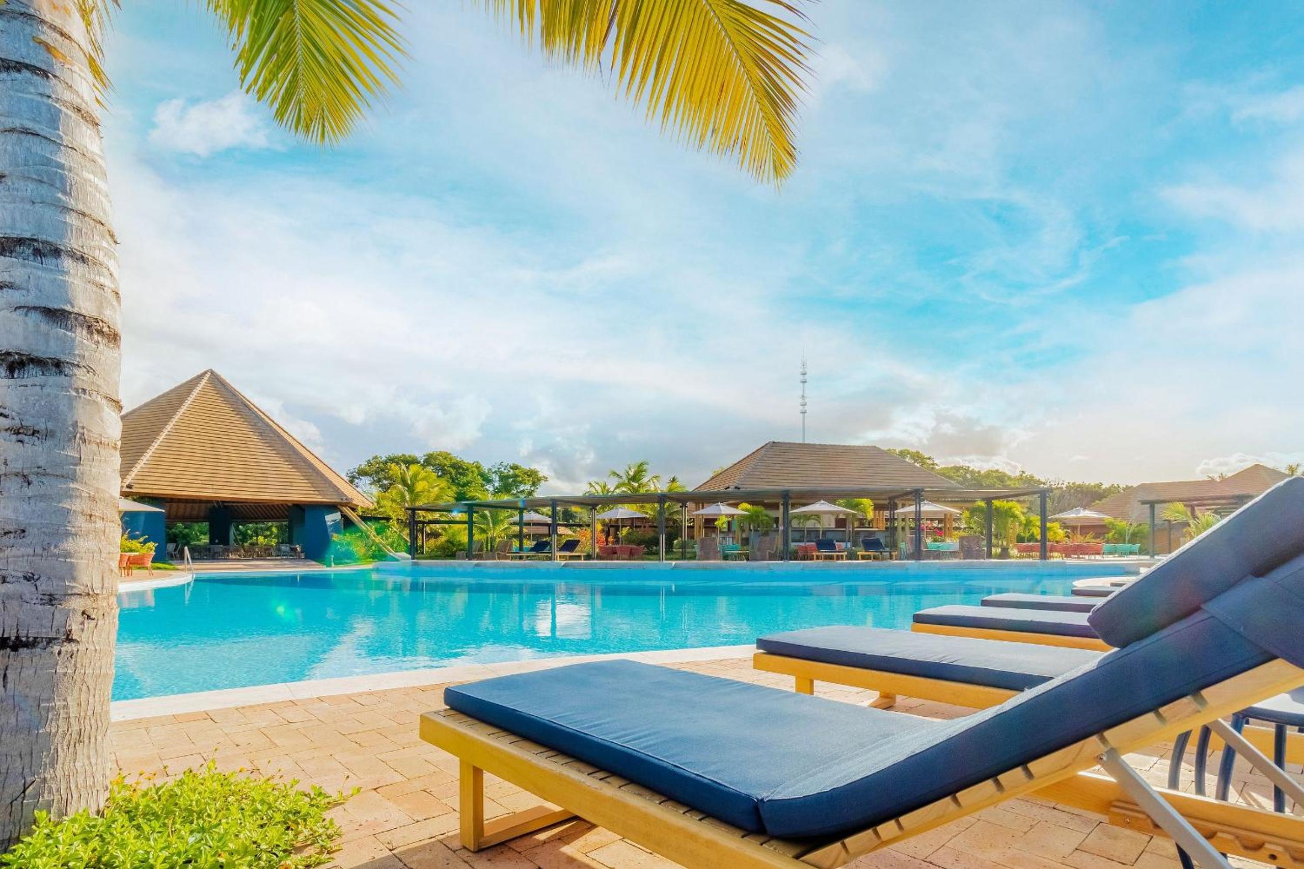 PF58 Casa Alto Luxo 6 Suítes - Praia Bella, com acesso exclusivo à praia!