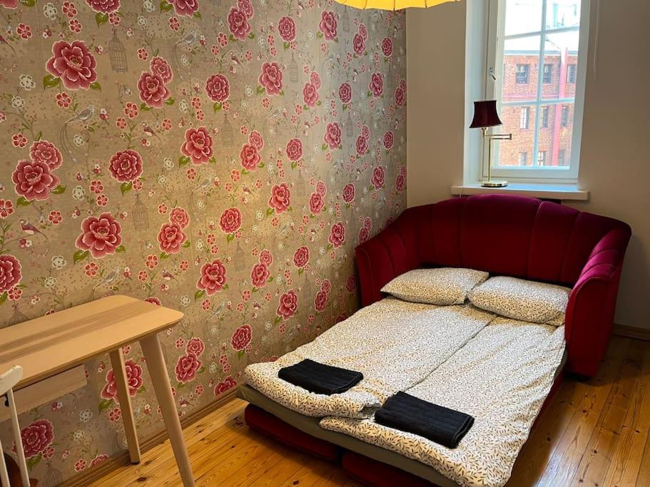 Spacious three rooms and kitchen in Hakaniemi