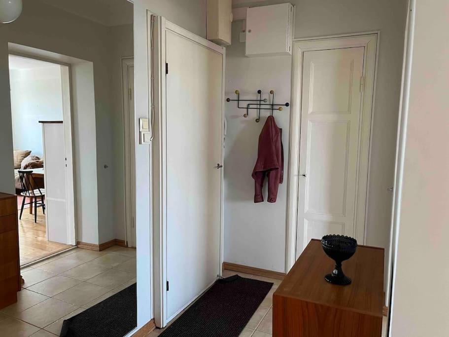 Spacious three rooms and kitchen in Hakaniemi