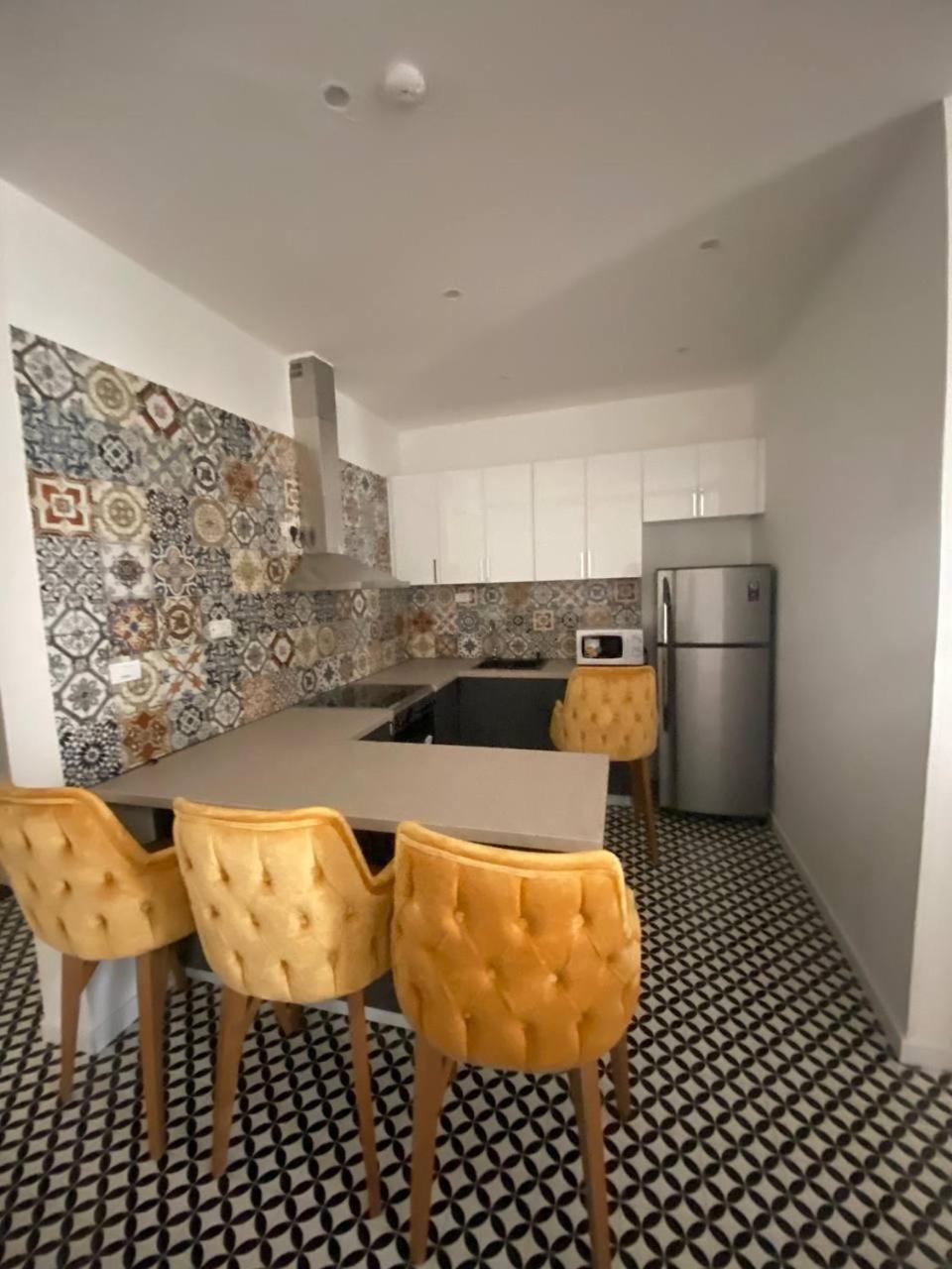 Zemilo Hotel Apartment