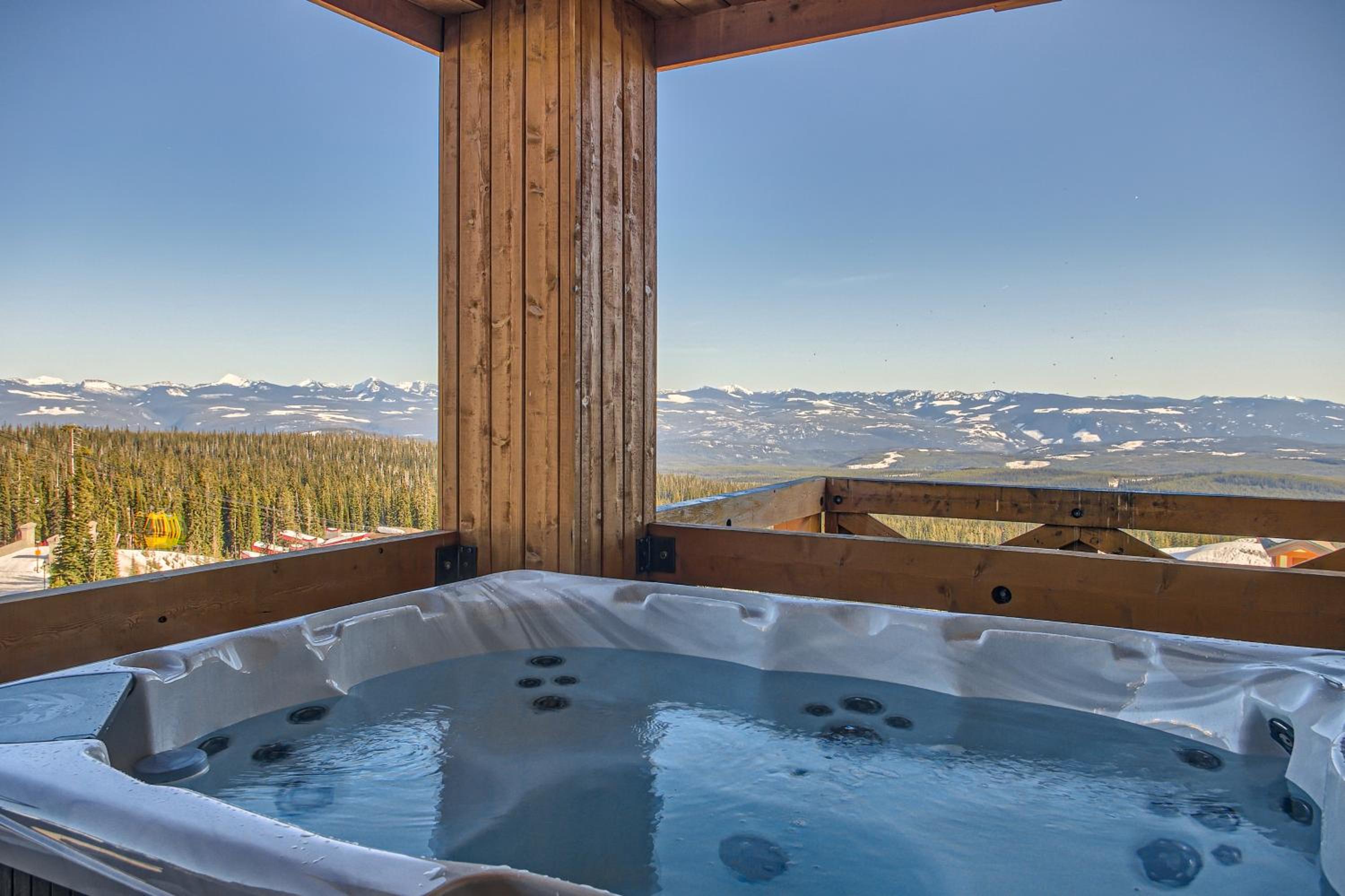 Stonegate Resort Unit C106