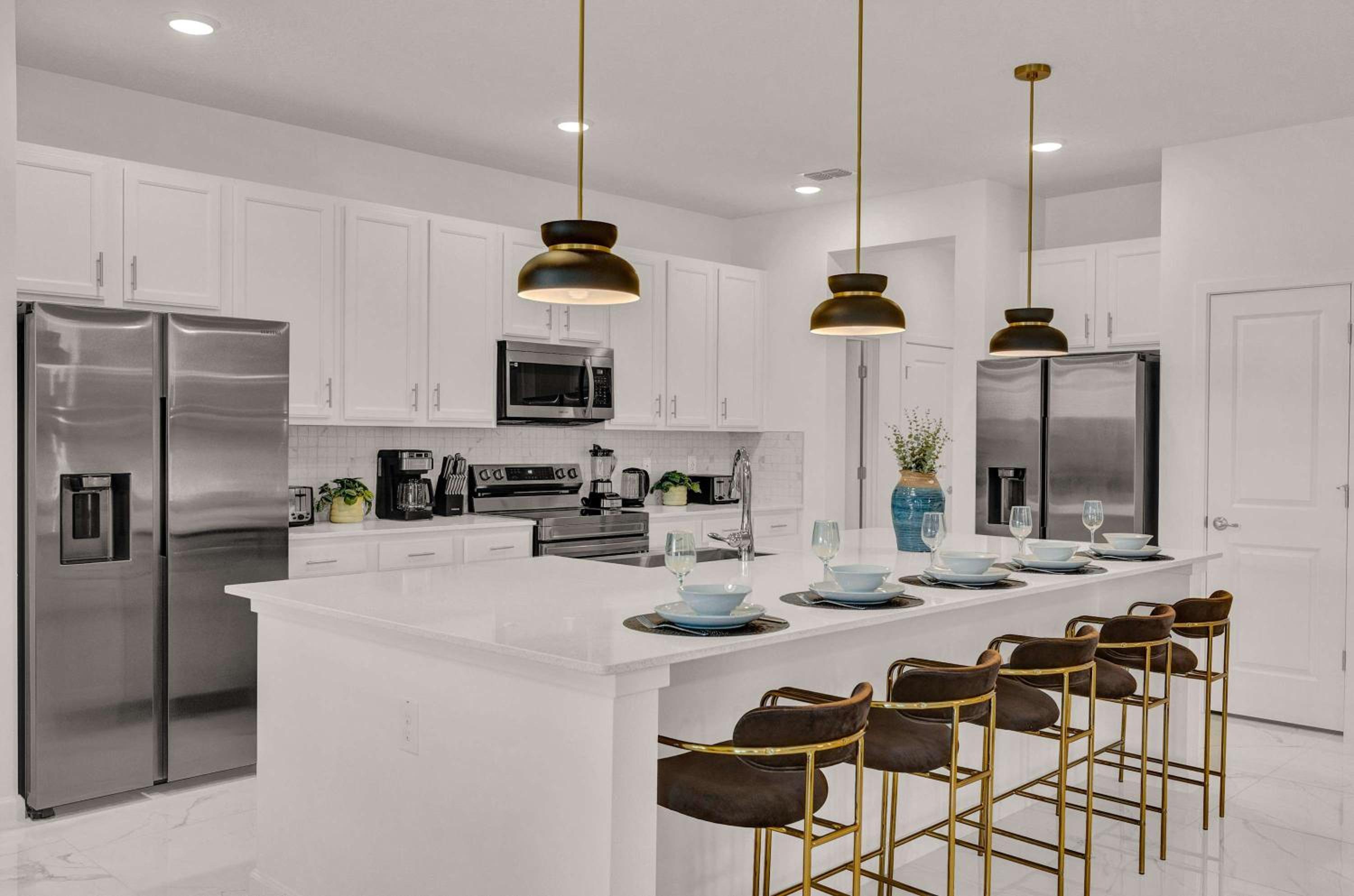 Luxury Home - ALL the extras - Sleeps 39