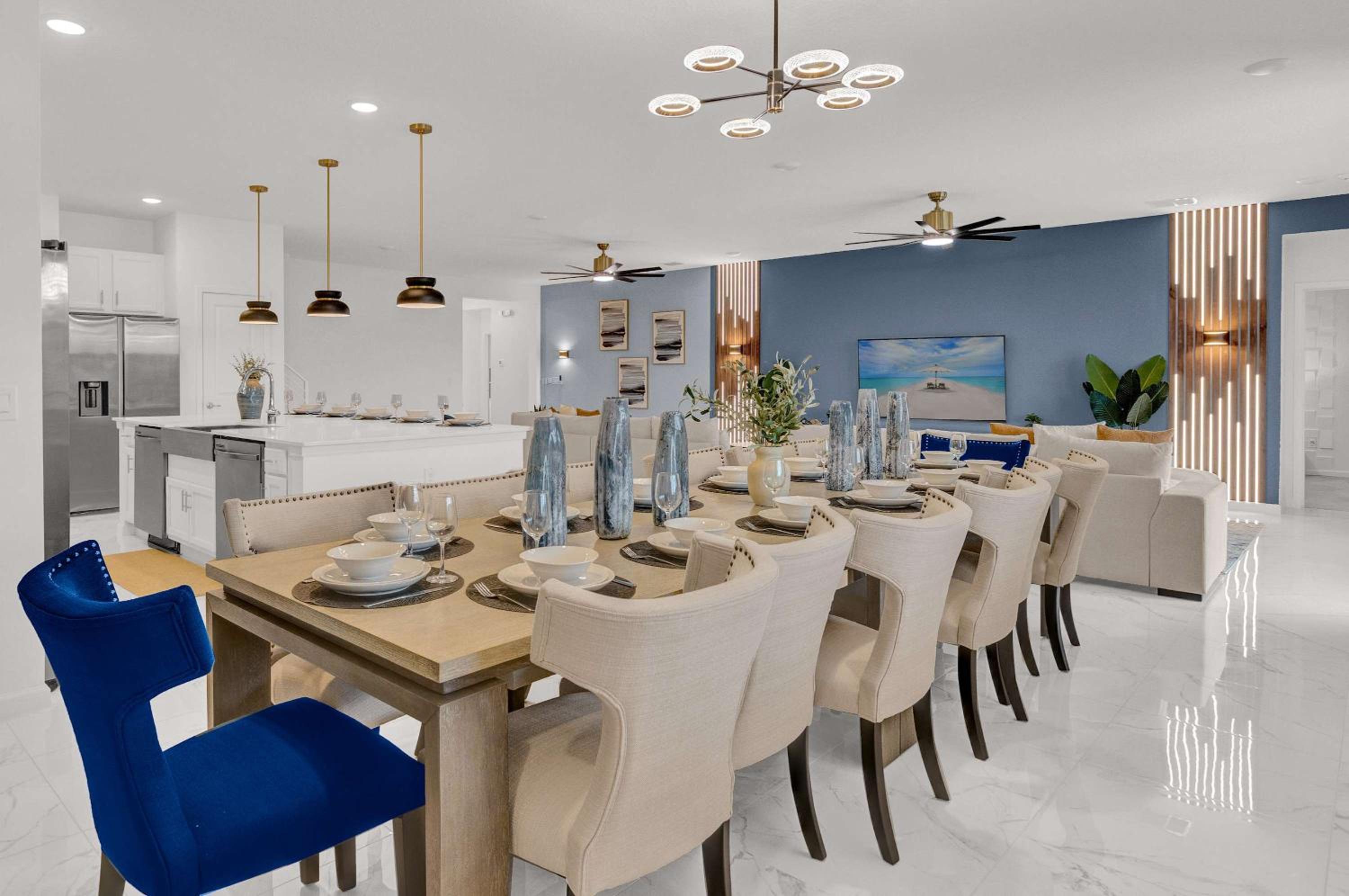 Luxury Home - ALL the extras - Sleeps 39