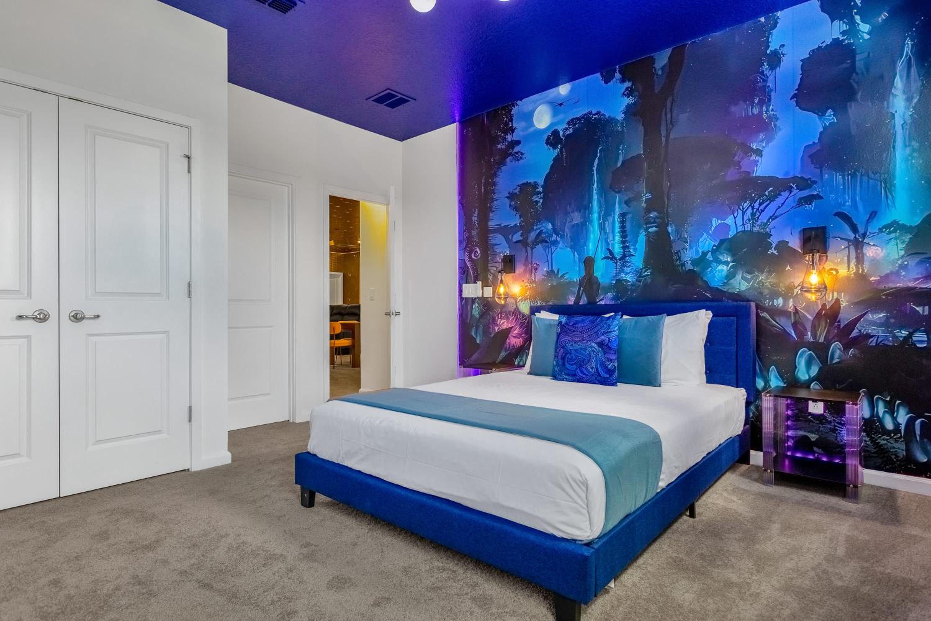 Luxury Home - ALL the extras - Sleeps 39