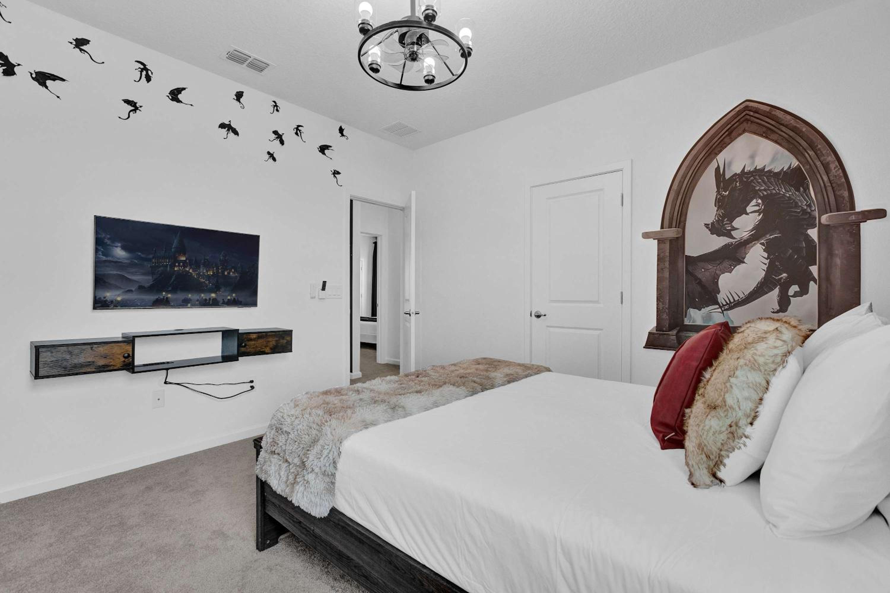 Luxury Home - ALL the extras - Sleeps 39