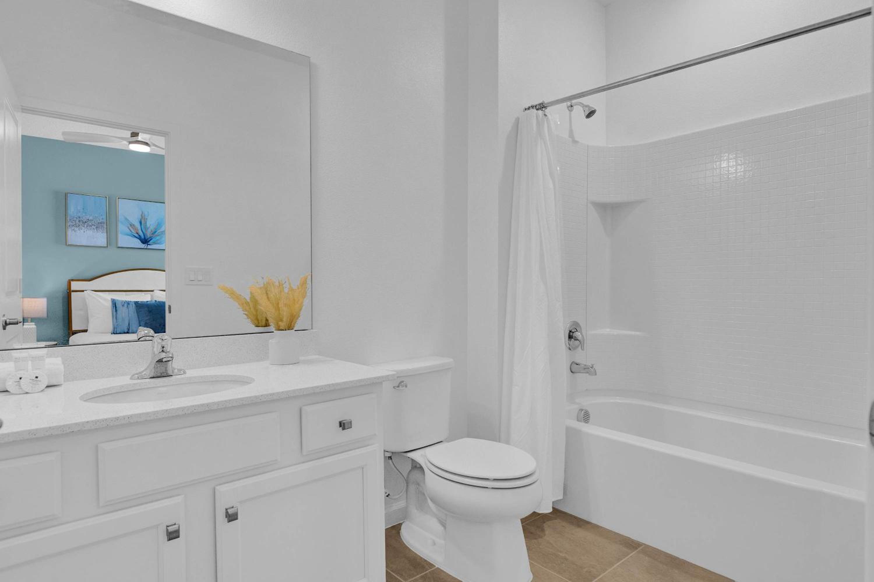 Luxury Home - ALL the extras - Sleeps 39