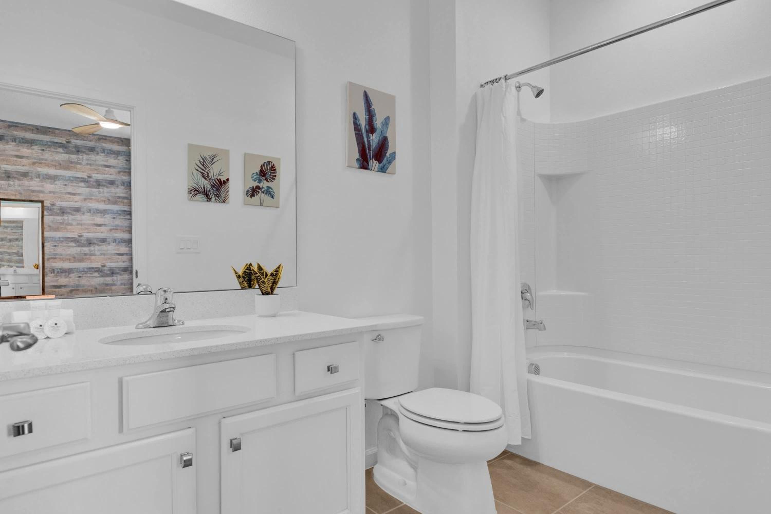 Luxury Home - ALL the extras - Sleeps 39