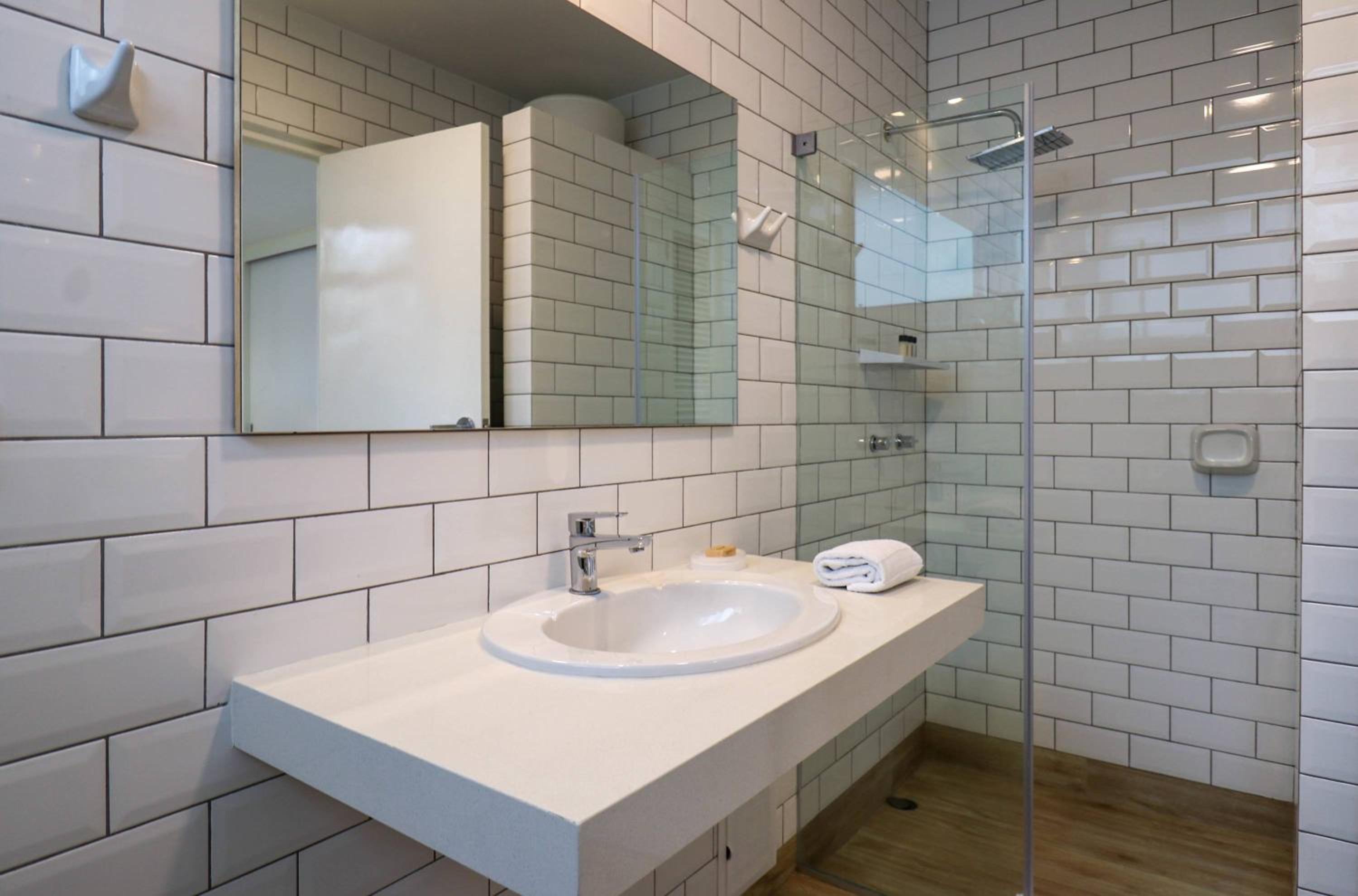 Ocharan 410 by Wynwood House view 5