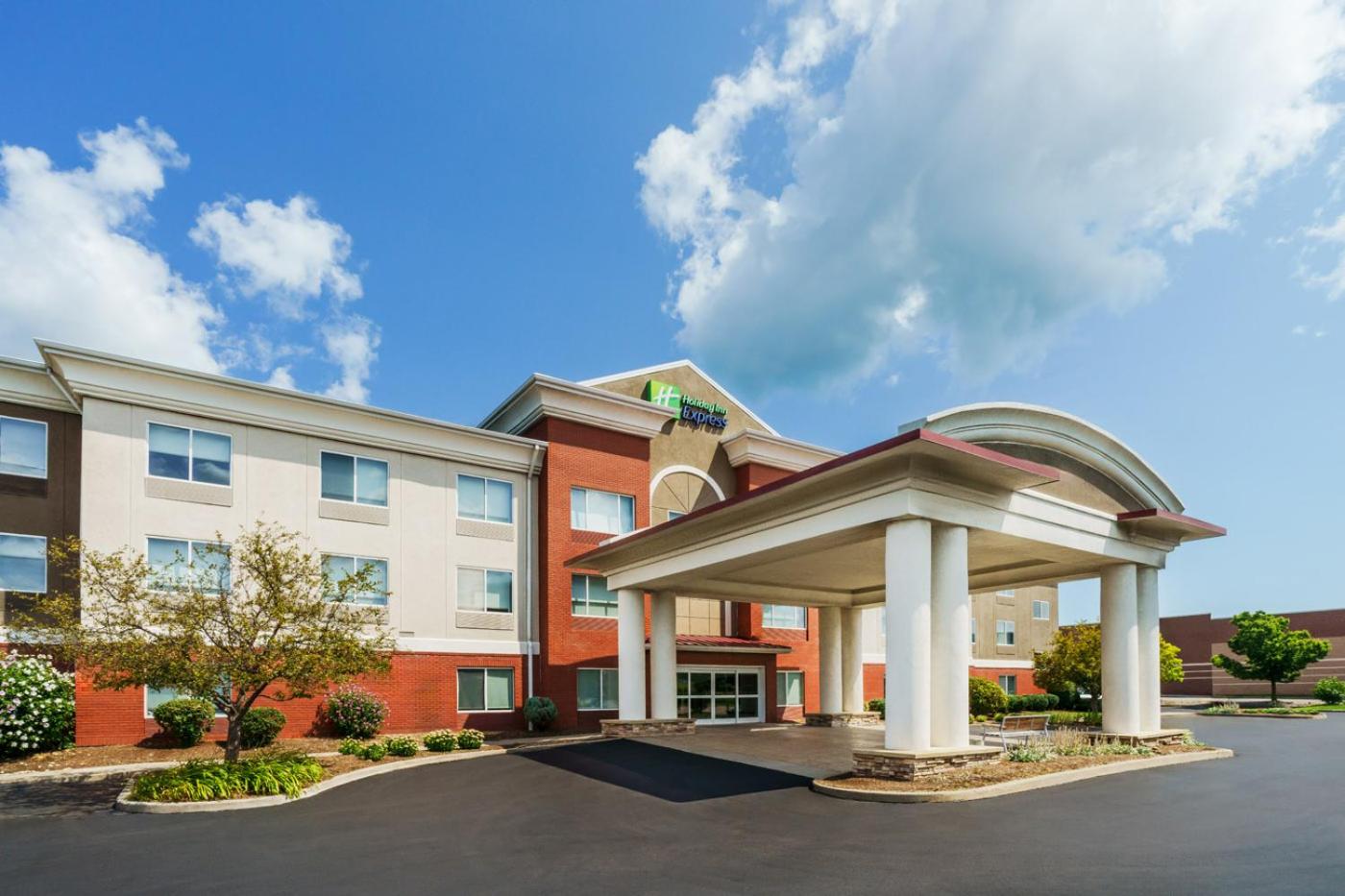 Hotel Holiday Inn Express Irondequoit, an IHG Hotel - Image 1