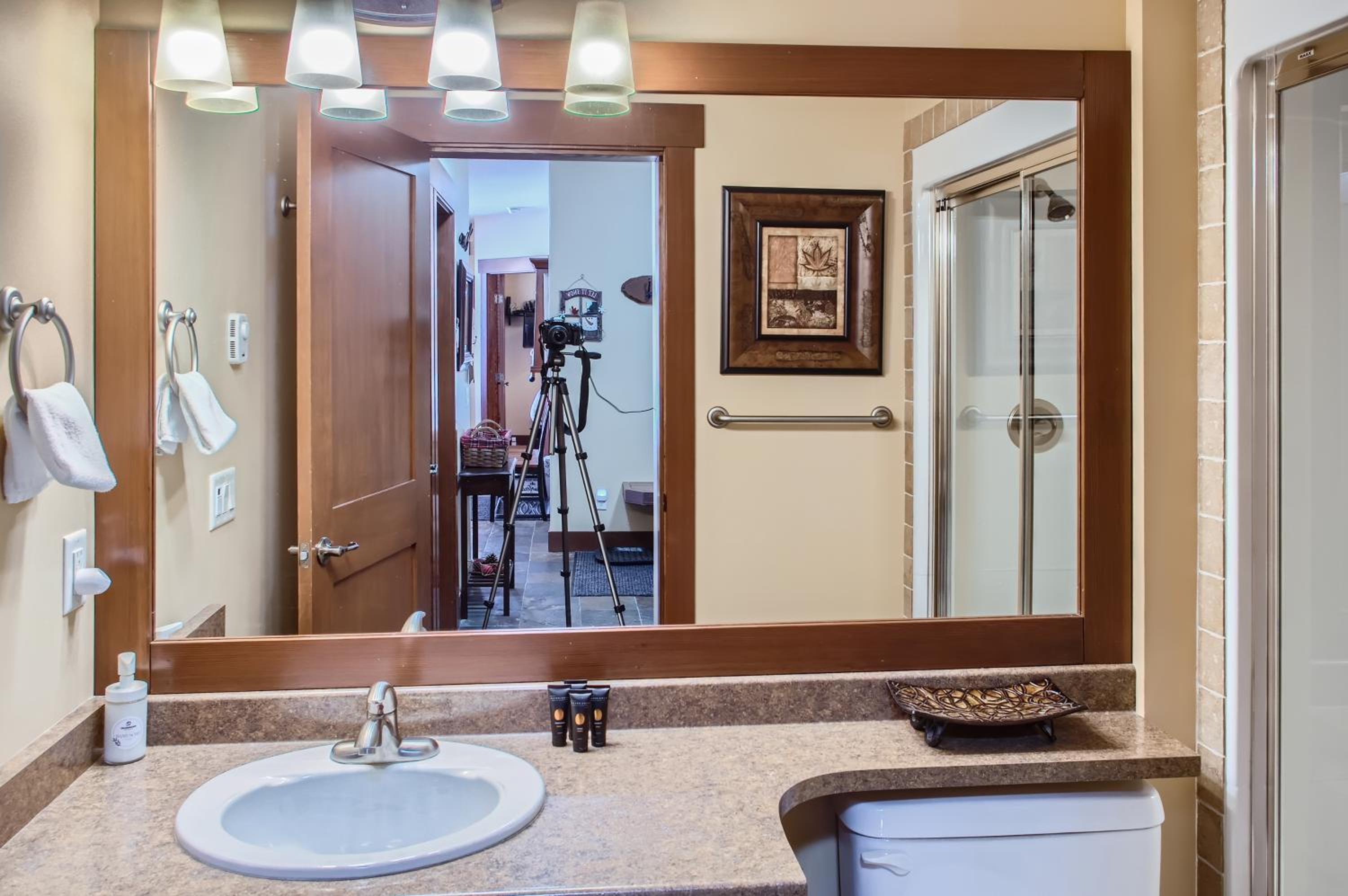 Stonegate Resort Unit C103