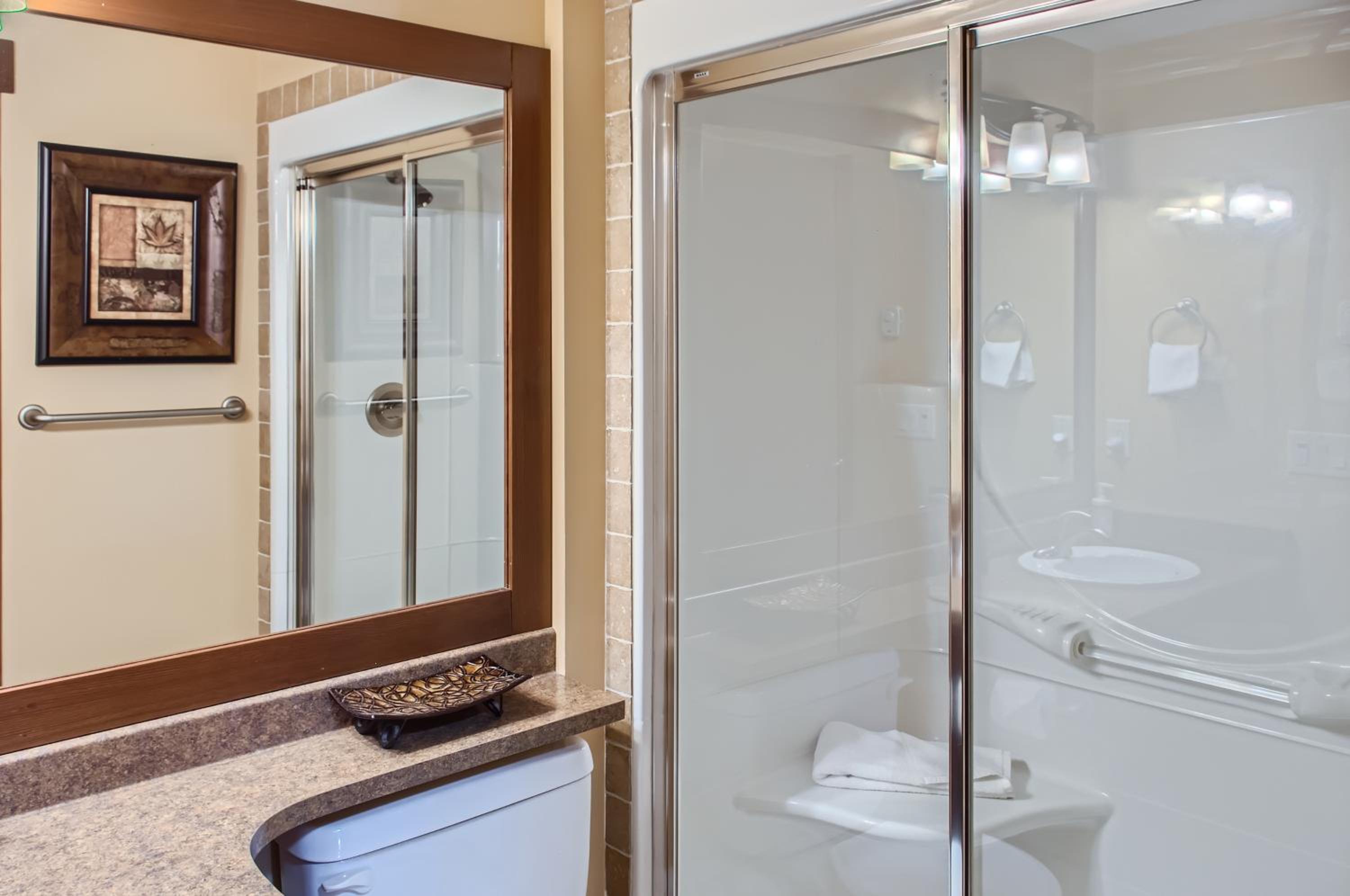 Stonegate Resort Unit C103