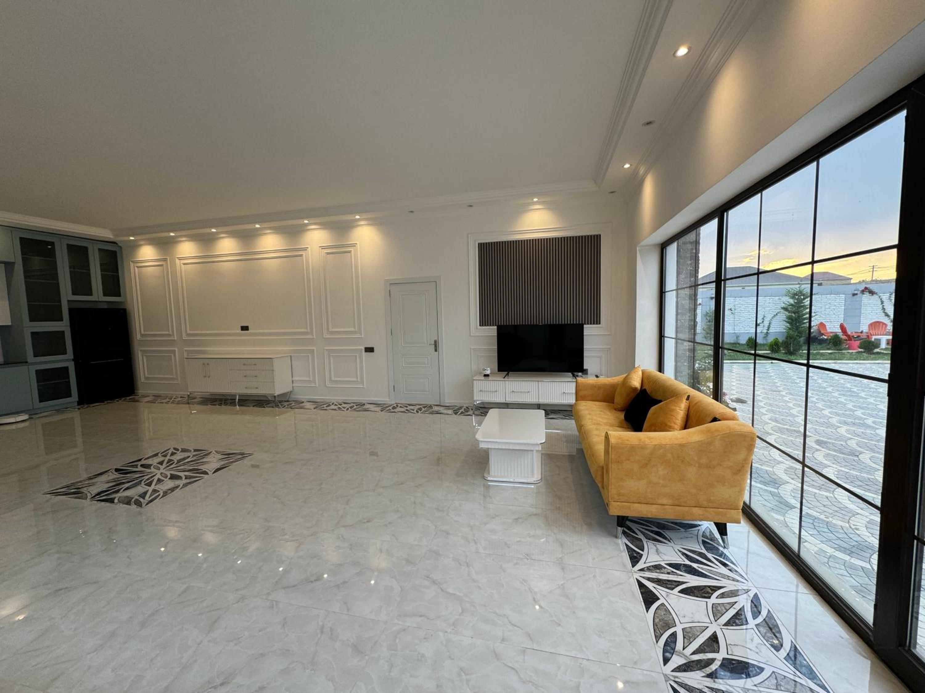 Bilgah Estates Villa