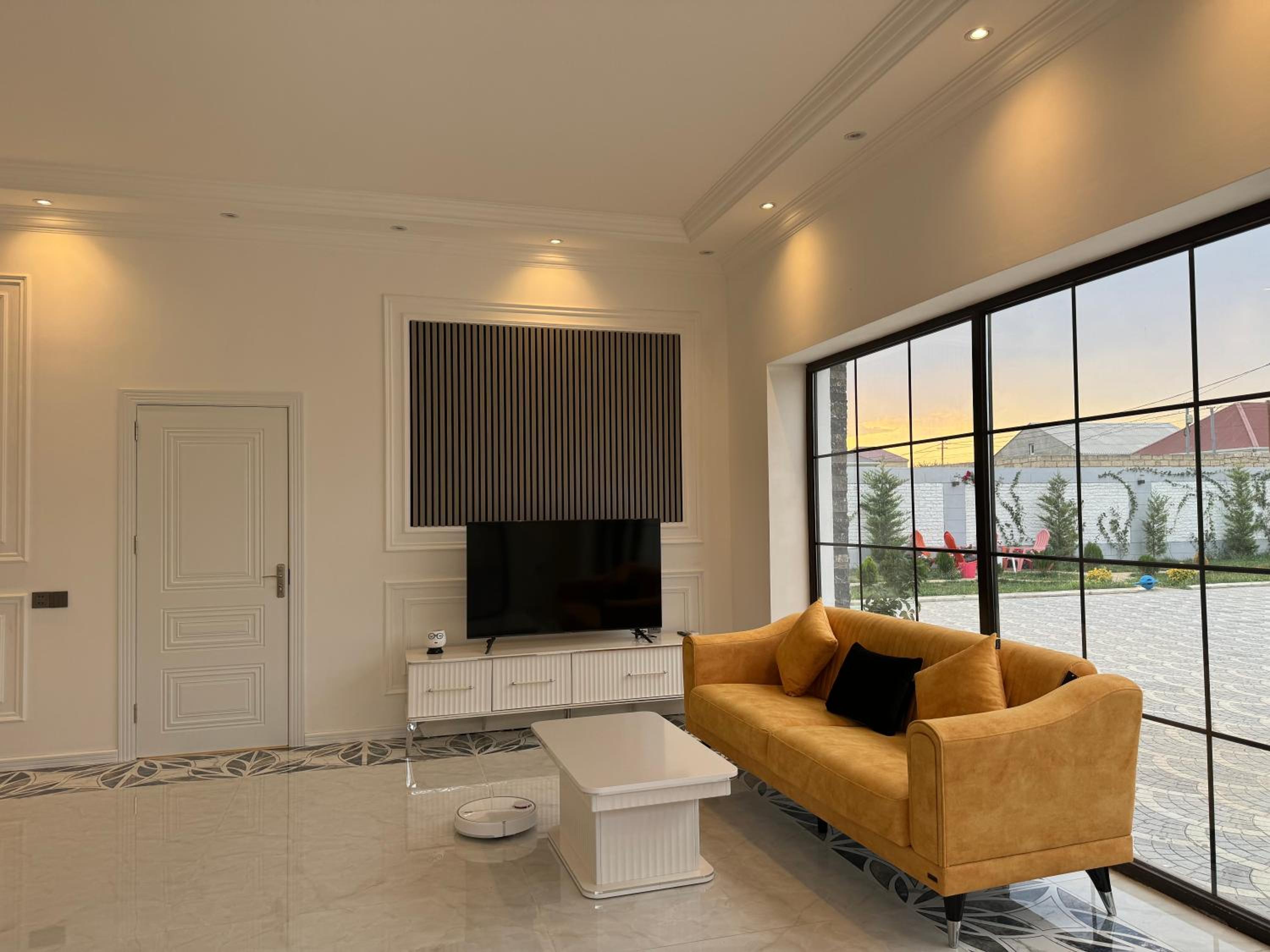 Bilgah Estates Villa