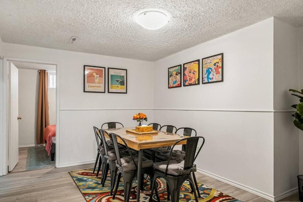 Voyager's Hub- Calgary InnerCity 3BD 4Bed Sleeps 8