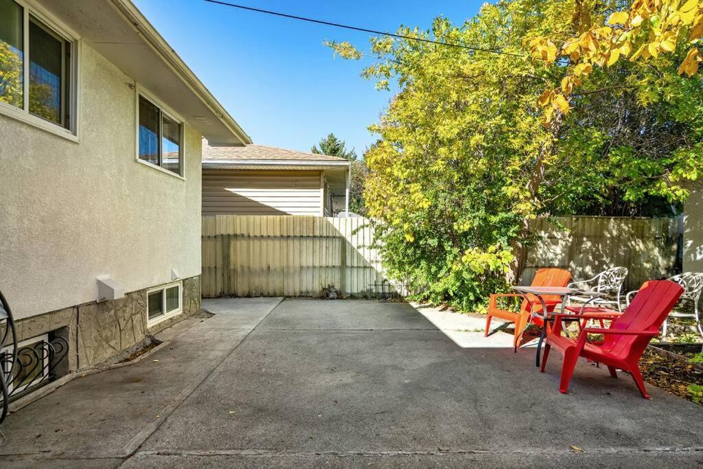 Voyager's Hub- Calgary InnerCity 3BD 4Bed Sleeps 8