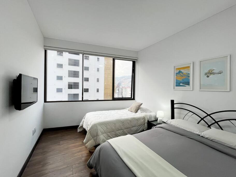 Sky Suites - Wonderful Spacious and Warm Apt with nice views in La Paz!
