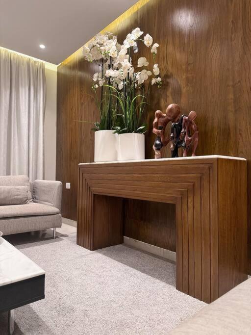 Luxury Apartments with G-Prestige 503