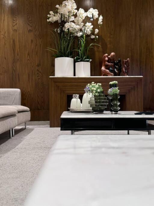 Luxury Apartments with G-Prestige 503