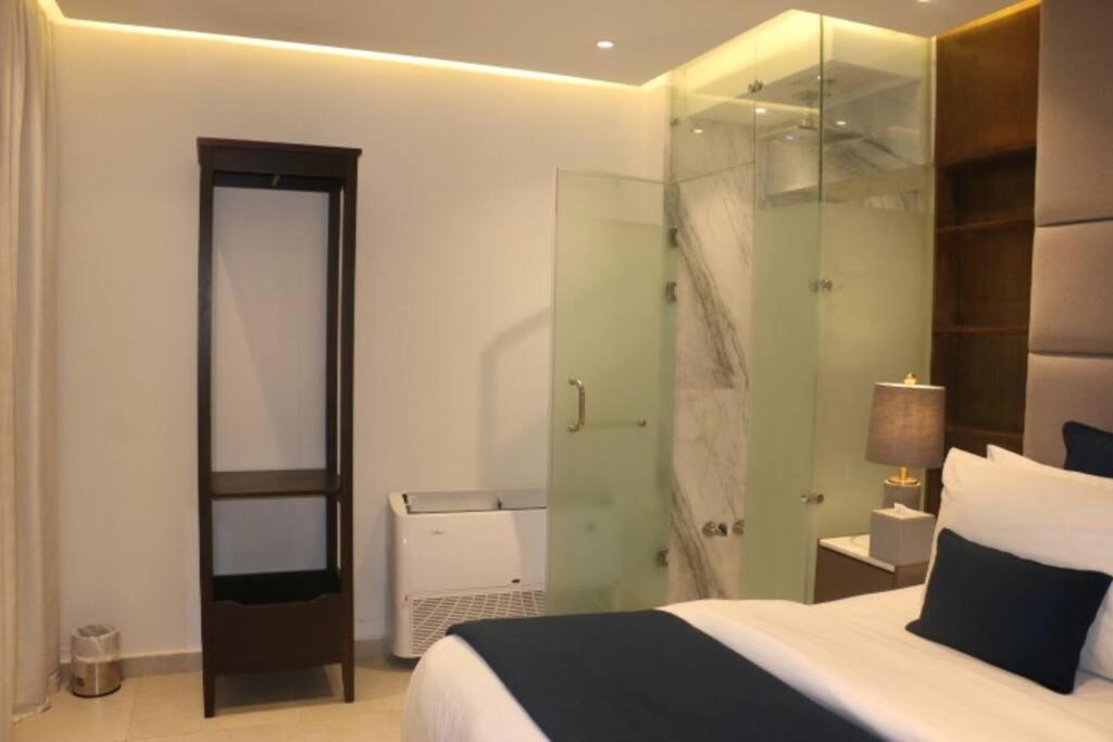 Luxury Apartments with G-Prestige 503