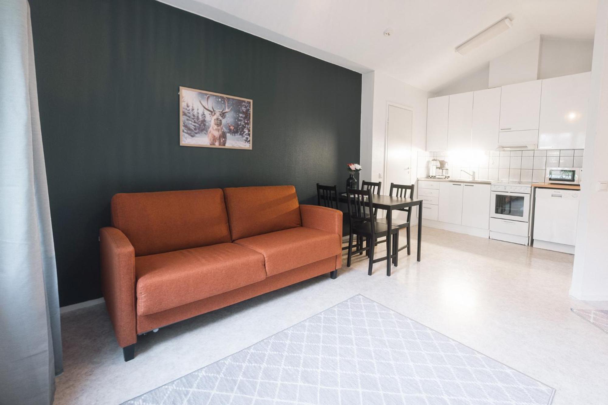 Ahkio Apartments 7