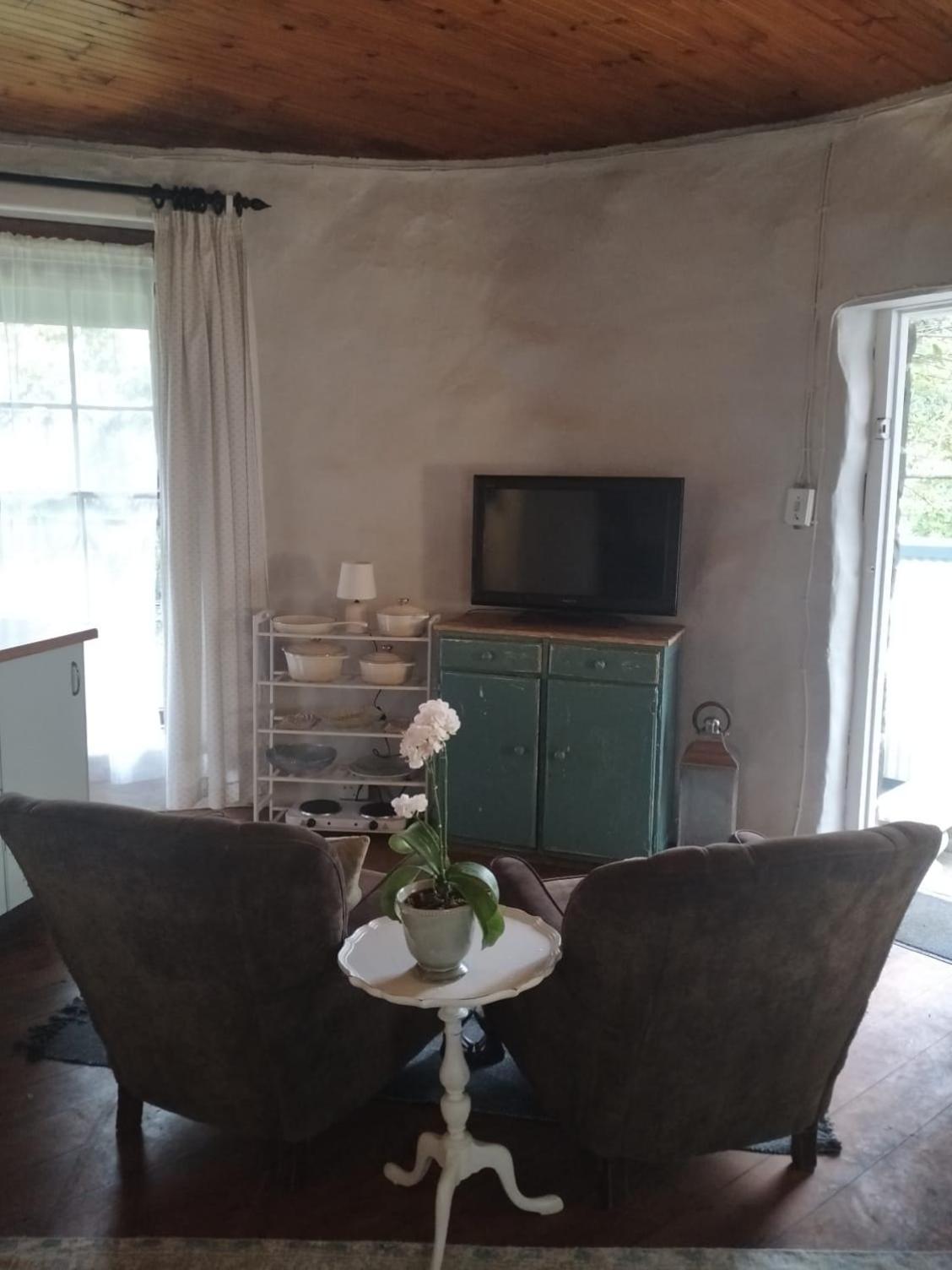 Magnolia Cottage at Hillhouse