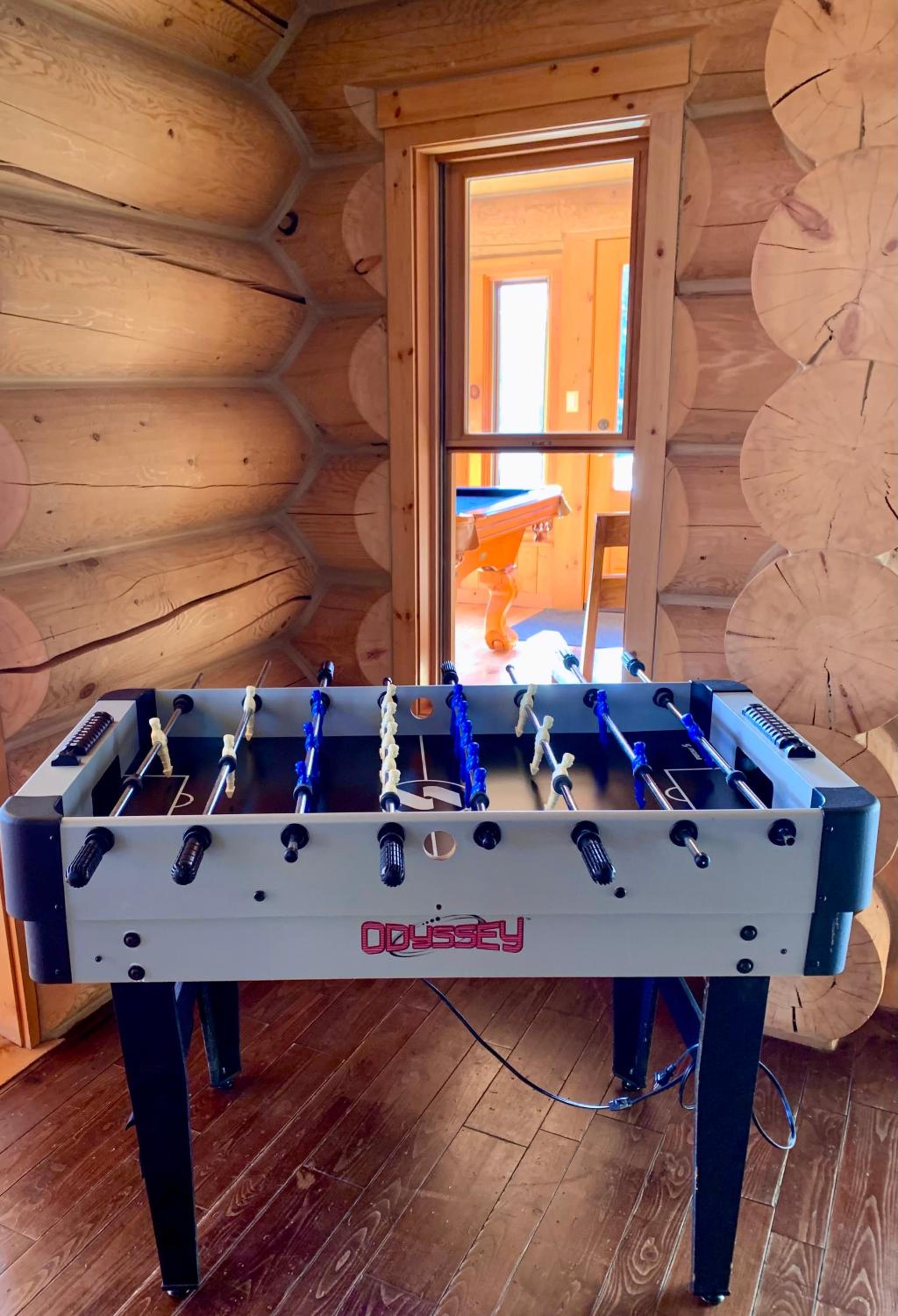 Blue Moose Private pool spa sauna lake access