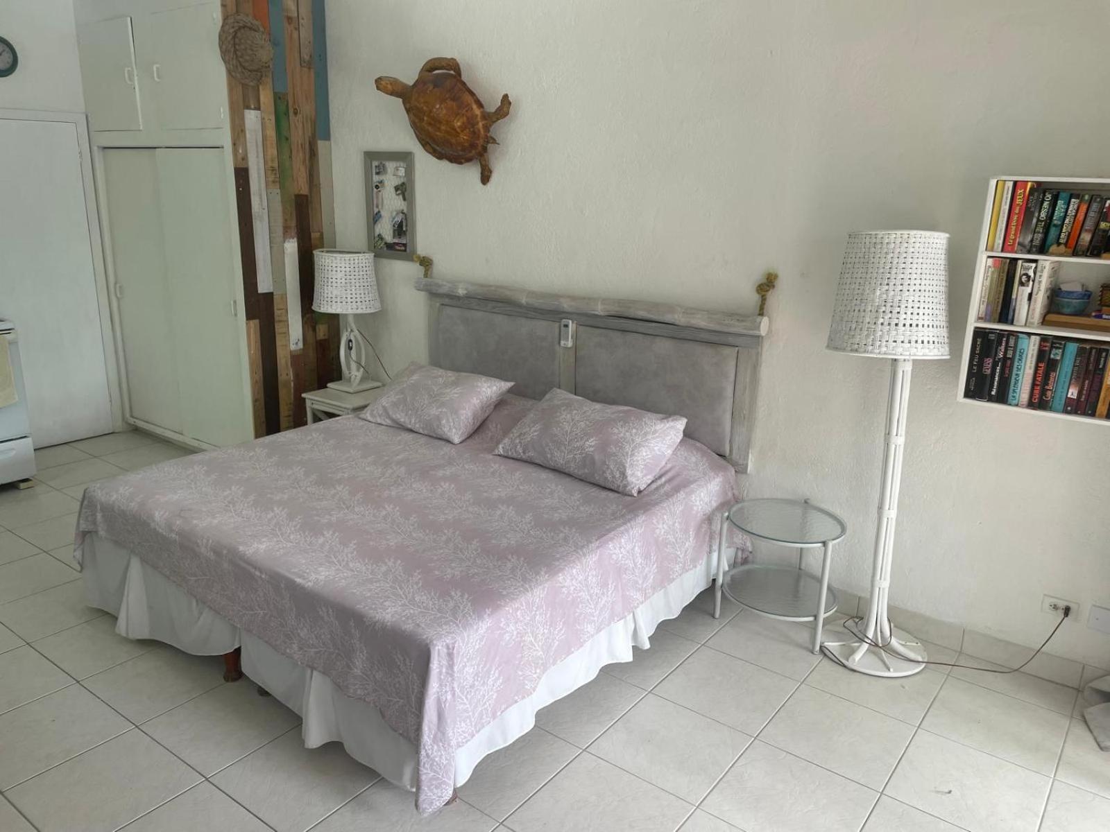 The Art Studio 12 Beachfront Apartment Barbados