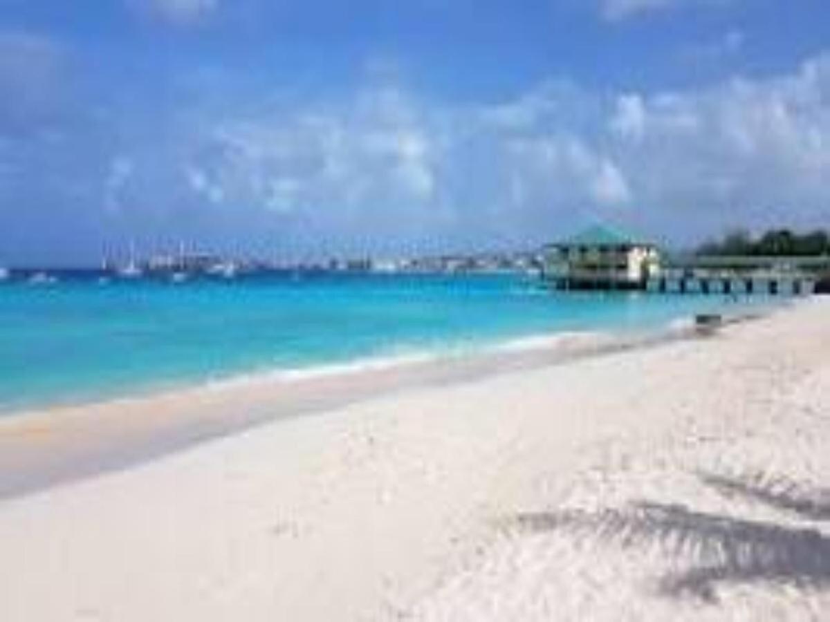 Sea Cruise Barbados - 5 BR villa w Staff