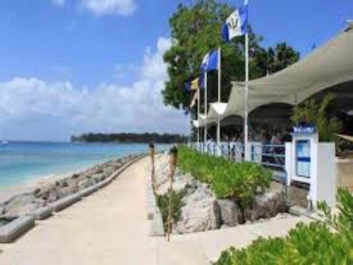Sea Cruise Barbados - 5 BR villa w Staff