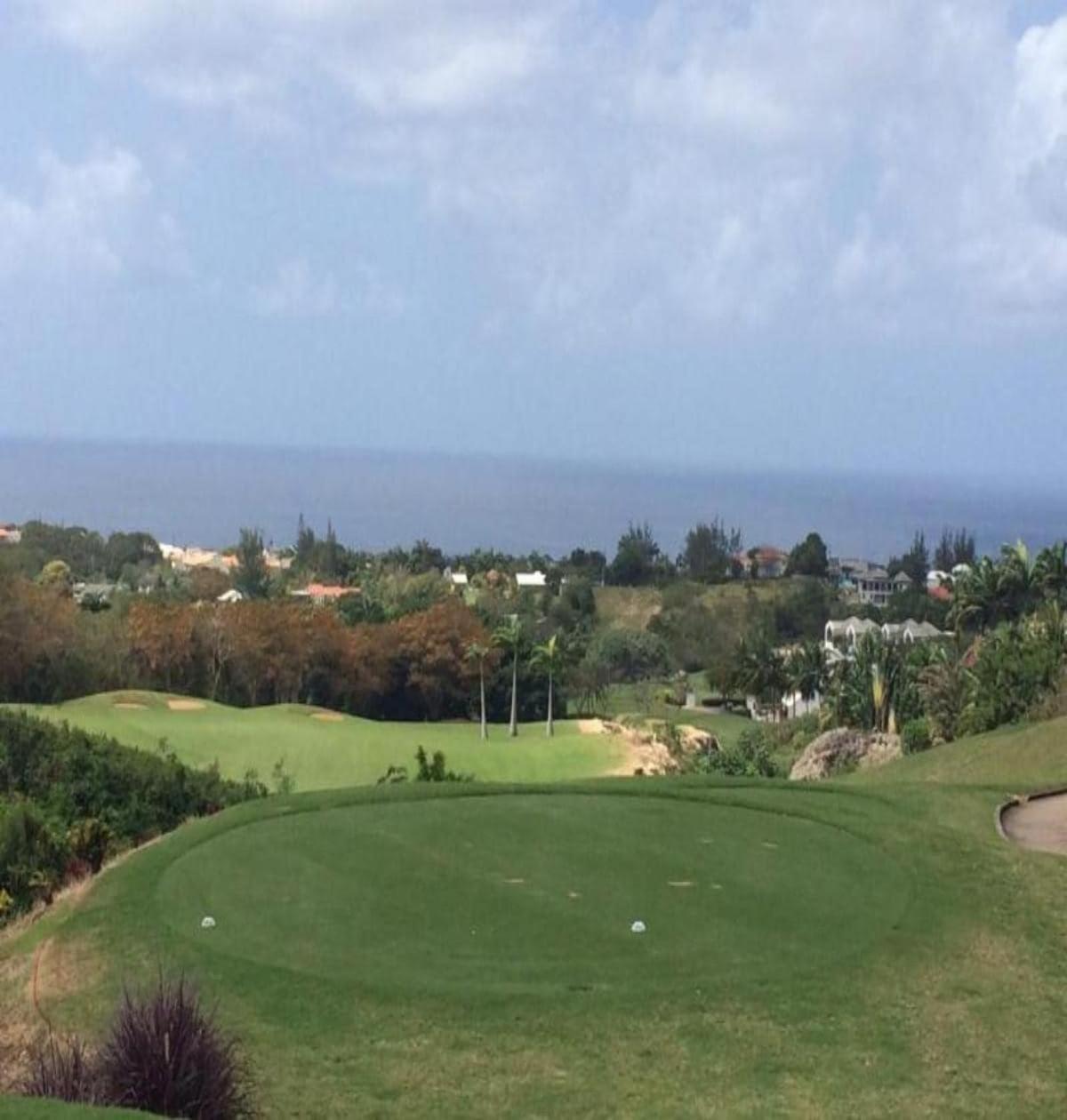 Paradise BDS - 3 BR Golf Villa at RWML