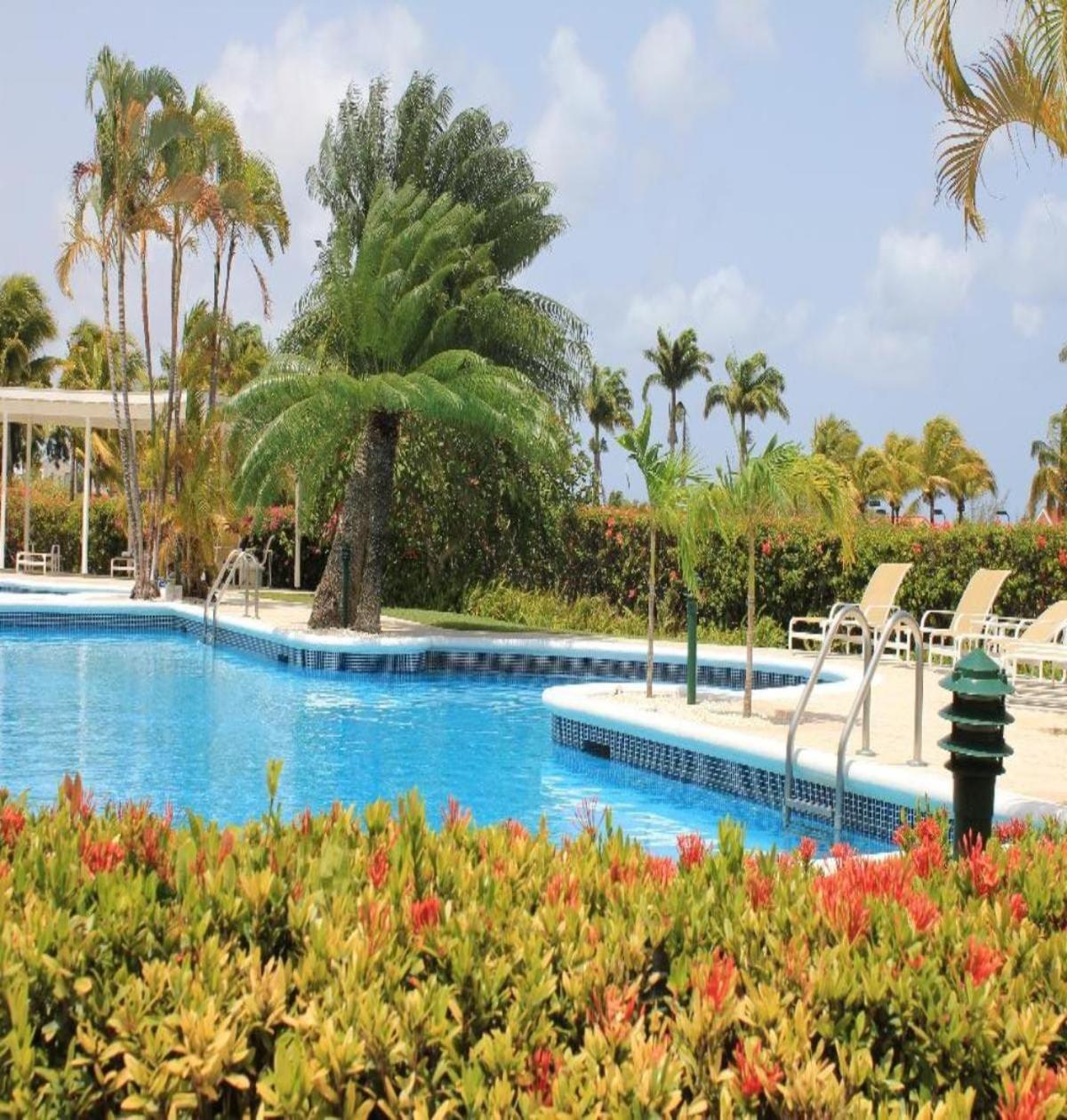 Paradise BDS - 3 BR Golf Villa at RWML