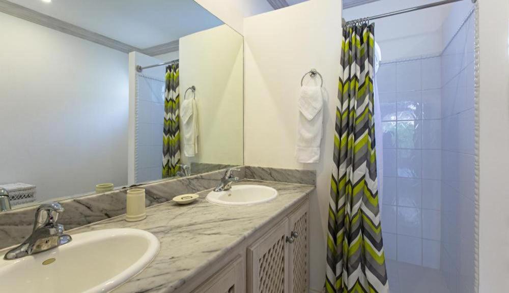Paradise BDS - 3 BR Golf Villa at RWML