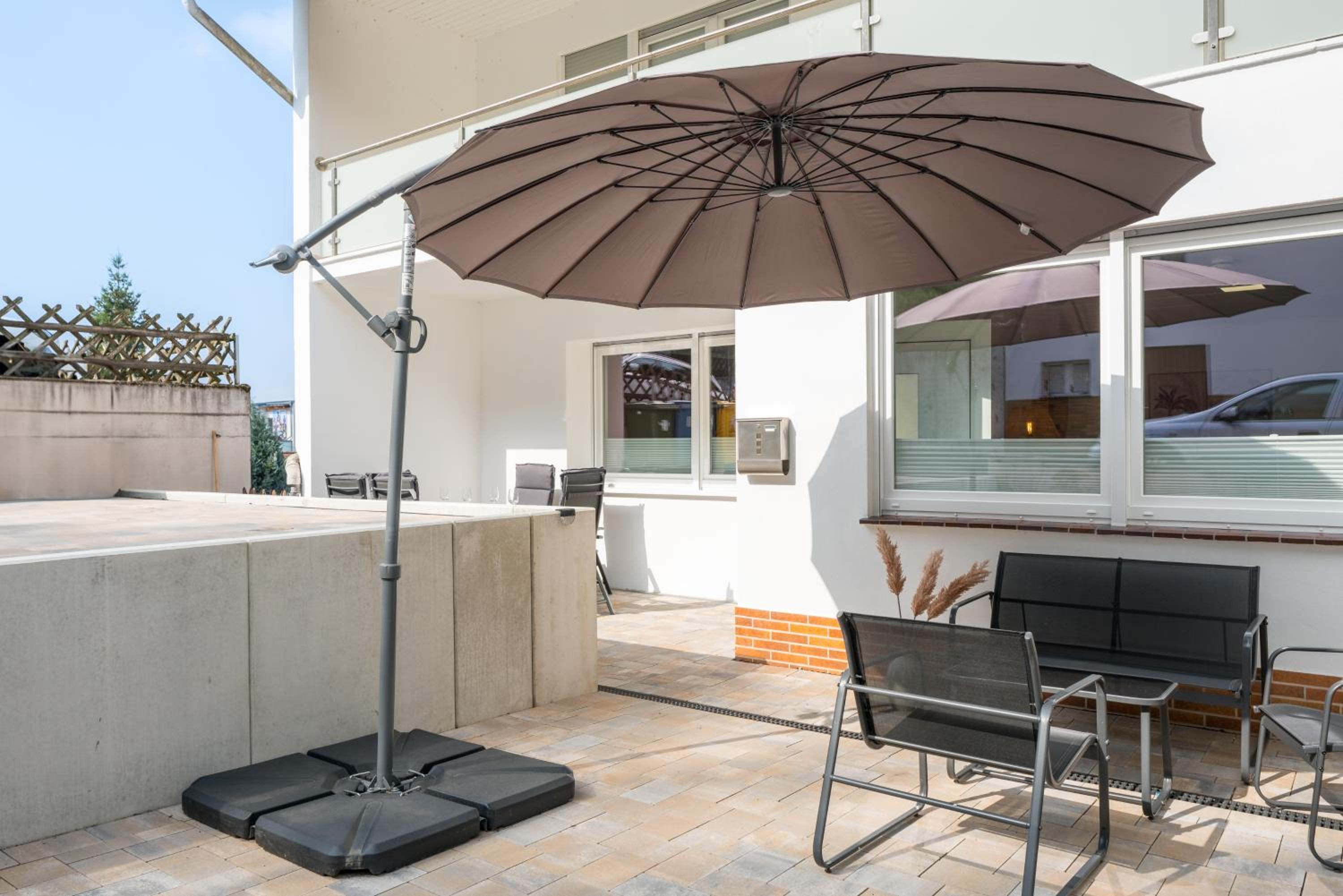 KAMINGO - 2 Apartments, Zentral mit gemeinsamer Terrasse, max 12 Pers