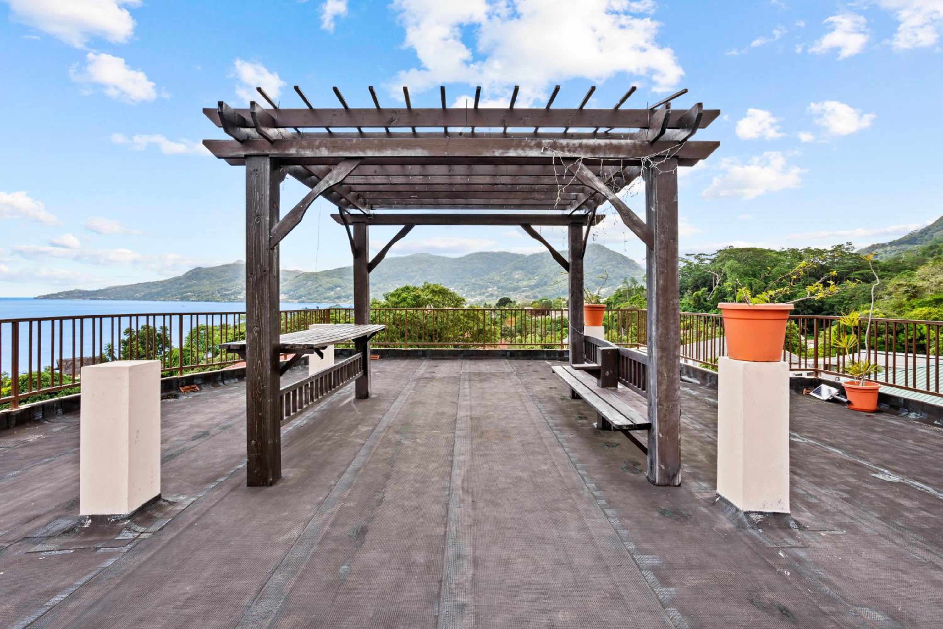 Villa Rousseau photo 2