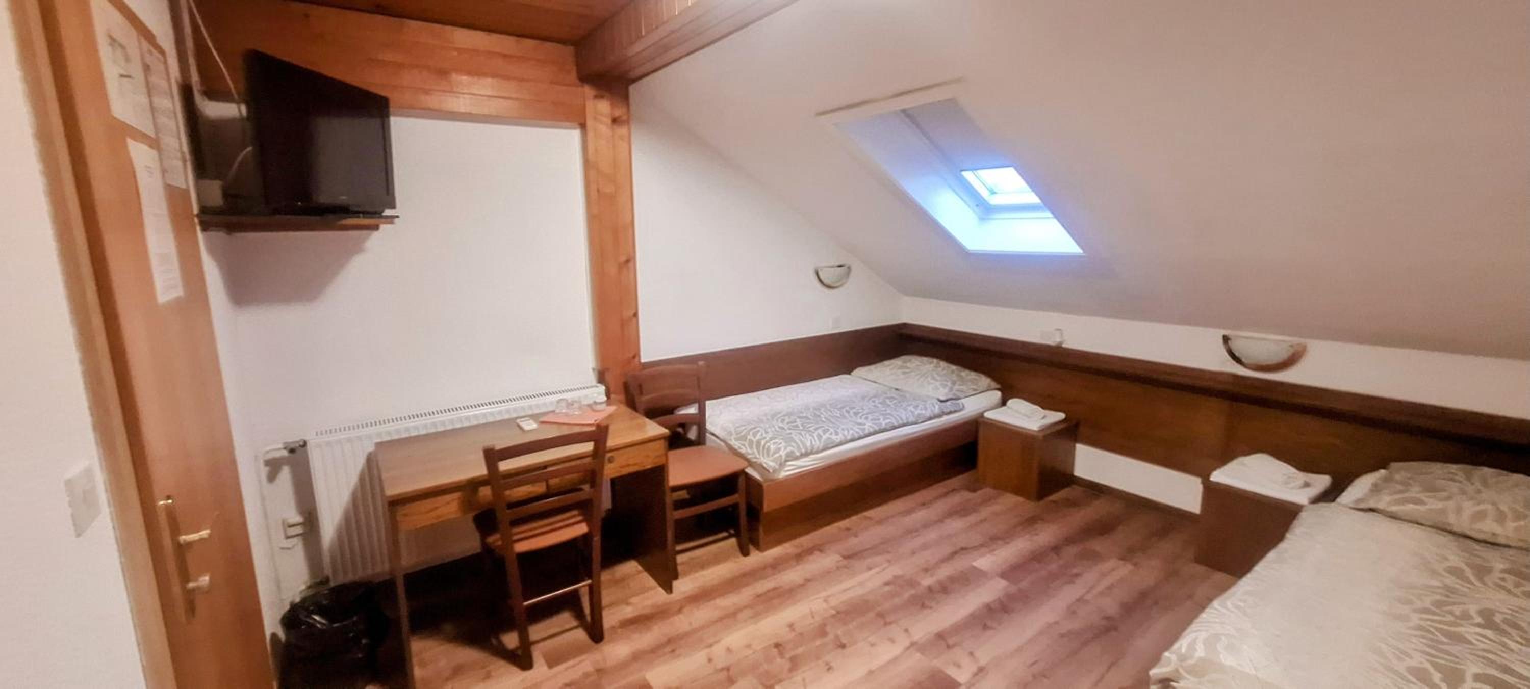 Pri Ancki Sobe Rooms Accomodation Ljubljana suburbs view 5