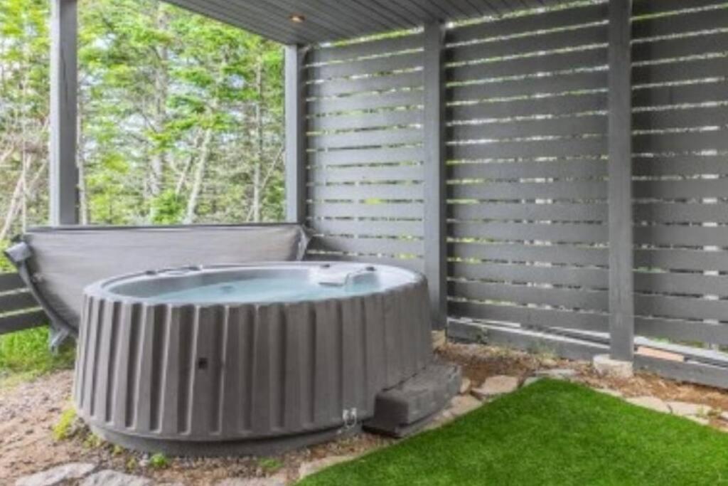 Euroshack Beautiful cottage with view and spa